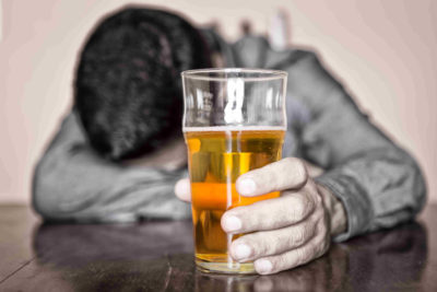 alcohol addiction, alcoholism signs, treatment center